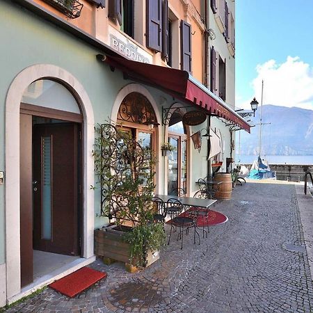 Da Beppino - Castelletto Harbour Apartment Exterior foto